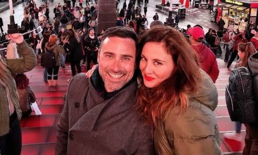 Αγγελική Λάμπρη: Στο πλευρό της ο Καπουτζίδης! Την συνόδευσε στην χθεσινή της συνέντευξη