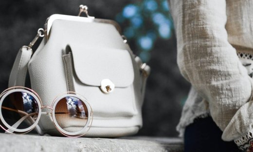 Το προϊόν που 2 στις 3 γυναίκες έχουν στην τσάντα τους κάθε στιγμή