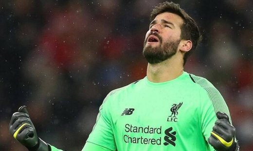 Θρήνος για τον Άλισον Μπέκερ: Πνίγηκε ο πατέρας του ενώ κολυμπούσε