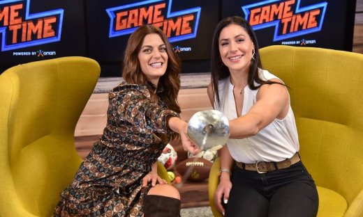 Η Πρωταθλήτρια της ξιφασκίας Δέσποινα Γεωργιάδου παίζει μπάλα στο ΟΠΑΠ Game Time