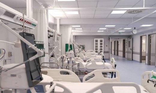 Κορονοϊός - Αττική: Ούτε ένα κενό κρεβάτι ΜΕΘ - Τρόμος για τους αριθμούς των επόμενων  ημερών