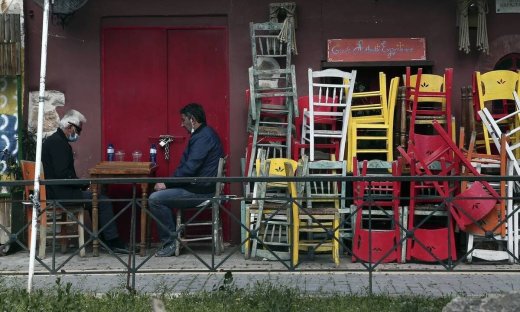 Κρούσματα σήμερα: Προς ολοταχώς ξανά για 3.000 – Απομακρύνεται η άρση του lockdown