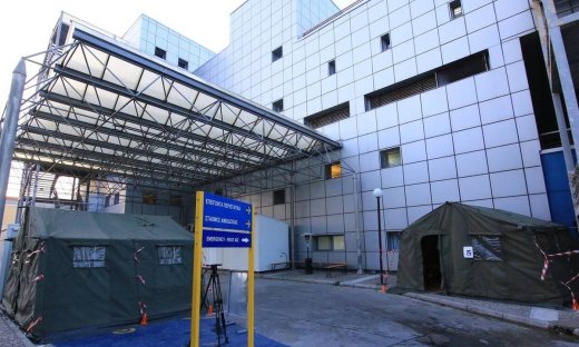 Βόλος – Κορονοϊός: Ξεπέρασαν τους 200 οι νεκροί – Ώρες αγωνίας για νεαρή έγκυο μητέρα