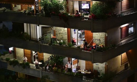 Πάσχα 2021: Έτσι θα γιορτάσουμε - Οι εκκλησίες, οι μετακινήσεις και τα άτομα στο πασχαλινό τραπέζι