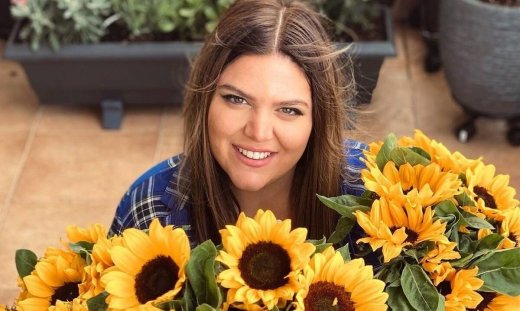 Συγκλονίζει η Δανάη Μπάρκα: «Το τελευταίο μας Πάσχα αγκαλιά ήταν σ' ένα νοσοκομείο»