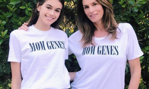 Αν ντύνεσαι και εσύ ασορτί με την κόρη/μητέρα σου, ξέρεις τι λέει αυτό για σένα;