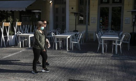 Τι αλλάζει την Παρασκευή: Τέλος τα SMS, στις 00:30 η απαγόρευση κυκλοφορίας - Πώς θα πάμε σε νησιά