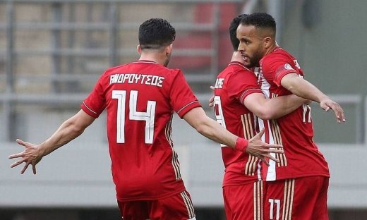 Ραντεβού μετά από 20 χρόνια σε τελικό ο Ολυμπιακός και ο ΠΑΟΚ