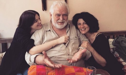 Τζένη Καζάκου: «Κάθε κουβέντα του Κώστα Καζάκου είναι και ένα μάθημα»