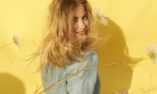 Η Νατάσσα Μποφίλιου δείχνει πώς θα είναι όταν γεράσει (photos)