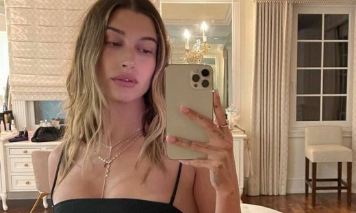 Το φόρεμα που πρέπει να έχεις μαζί στις διακοπές στο νησί