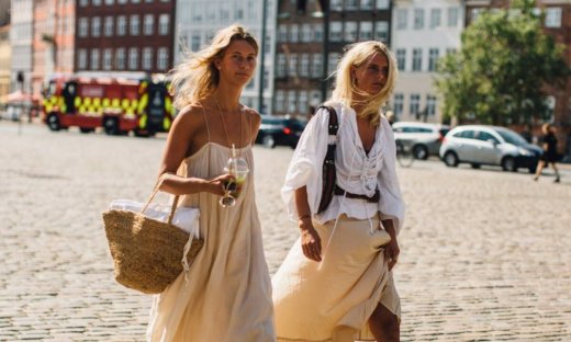 «Φεγγίζει» η φούστα; 2 λύσεις που θα σε σώσουν