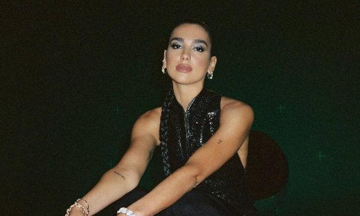 Η Dua Lipa έκοψε αφέλειες- Δες το νέο hair look της (photos)