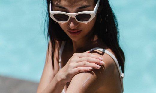 7 αντηλιακά για πρόσωπο, 7 για σώμα + 1 πασπαρτού!