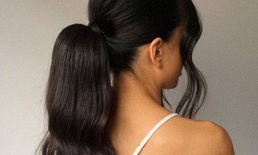 4 εύκολα χτενίσματα που θα φτιάξεις σε 5 λεπτά