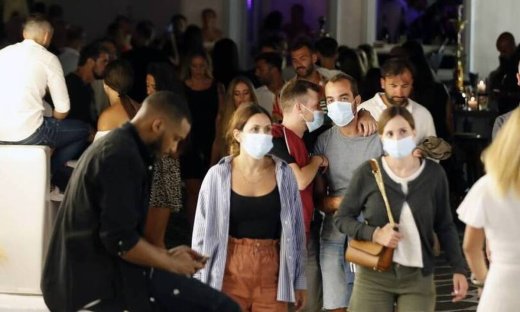 Κορονοϊός: Έκτακτα μέτρα στη Μύκονο - Βραδινή απαγόρευση κυκλοφορίας