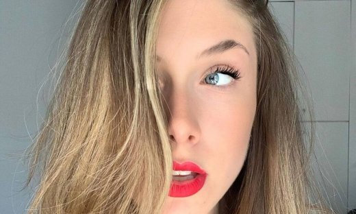 Αφροδίτη Λιάντου: «Νιώθω ασφάλεια αφού οι γονείς μου προέρχονται από το χώρο της υποκριτικής»