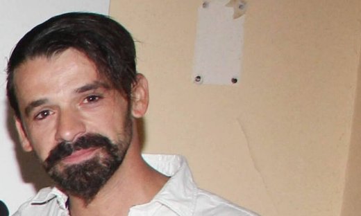 Νίκος Δερτίλης: «Η μητέρα μου, άφησε την τελευταία της πνοή, μέσα στην αγκαλιά μου»