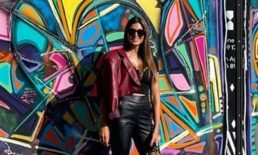 Σταματίνα Τσιμτσιλή: Η επίσκεψη στη Γαλλία και η αναπάντεχη συνάντηση με τον Μακρόν (video)