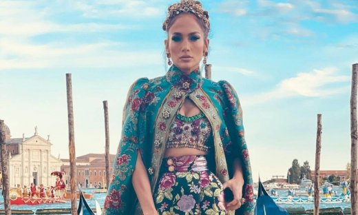 Dolce & Gabbana Show! H Jennifer Lopez έκανε χαμό στη Βενετία και όλοι παραμιλούν (video + photos)