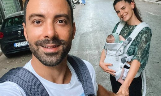 Η Χριστίνα Μπόμπα εξομολογήθηκε πόσα κιλά δεν έχει χάσει ακόμα μετά τον τοκετό