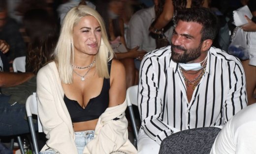 Ιωάννα Τούνη: Πρόσφερε στον Αλεξάνδρου ανθοδέσμη και του έκανε ερωτική εξομολόγηση!