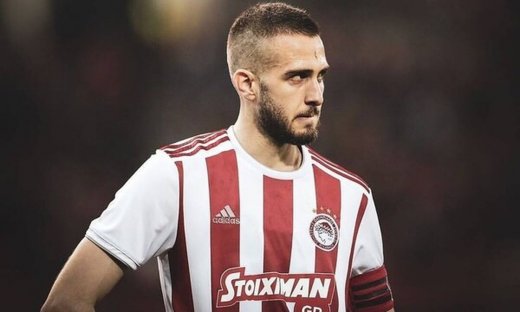 Κώστας Φορτούνης: Ενεπλάκη σε τροχαίο ατύχημα στον Άλιμο o παίκτης του Ολυμπιακού (pics)