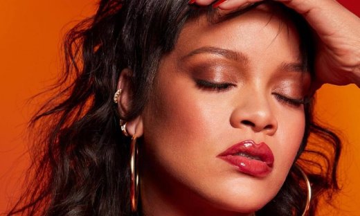 Τα lip gloss επέστρεψαν! 10 για να διαλέξεις