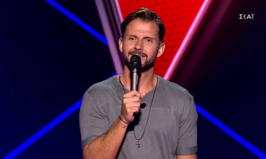 The Voice: Ο αδελφός πασίγνωστης Ελληνίδας τραγουδίστριας έκανε και τους τέσσερις κριτές να γυρίσουν