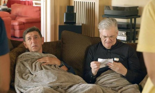 Σε ξένα χέρια: Η Πελαγία μαθαίνει κάτι για το παρελθόν του παπά που τη σοκάρει!