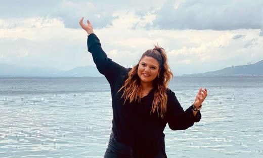 Δανάη Μπάρκα: H έκκληση on air για... γαμπρό! (Video)