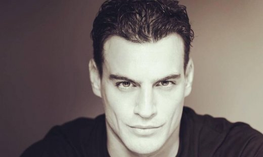 Δημήτρης Φιντιρίκος: «Ο πατέρας μου με αγνοούσε, δεν βοηθούσε καθόλου»