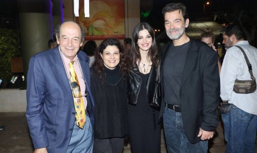 Άγουρα Κεράσια: Θεατρική πρεμιέρα με λαμπερές παρουσίες!