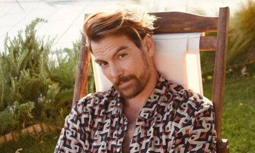 Γιάννης Κουκουράκης: Η βόλτα στην Κηφισιά, το κούρεμα και το νέο του look