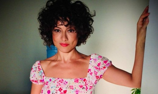 Η Τσαπαρέλη στο gossip-tv: Η έντονη σχέση με τον Μπουρδούμη και ο φόβος της για βίαιες συμπεριφορές