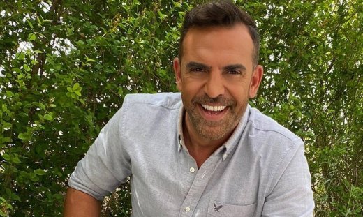 Στέφανος Κωνσταντινίδης: «Με τη γυναίκα μου αποξενωθήκαμε ως σύντροφοι με τη γέννηση των παιδιών»