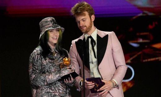 Τα καλύτερα matching looks της Billie Eilish και του αδελφού της, Finneas