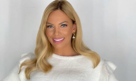 H Ιωάννα Μαλέσκου σήμερα έκανε την ανατροπή- Πώς εμφανίστηκε