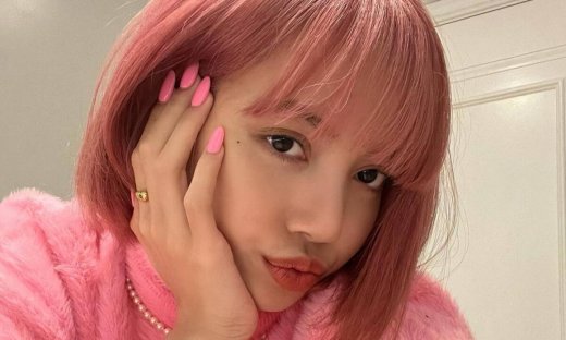 Η Lisa των Blackpink τόλμησε το απόλυτο καρέ κούρεμα
