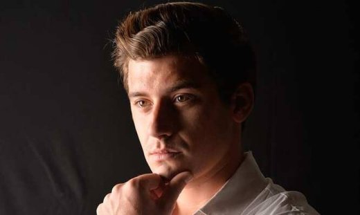 Γιώργος Αμούτζας: «Έχω χάσει ρόλο μόνο από την ανάγνωση λόγω της δυσλεξίας μου»