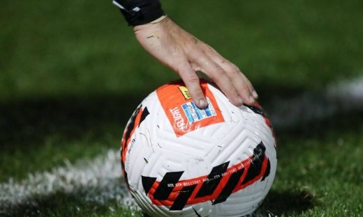 Στη σέντρα ξανά τα πρωταθλήματα με τέσσερα ντέρμπι 