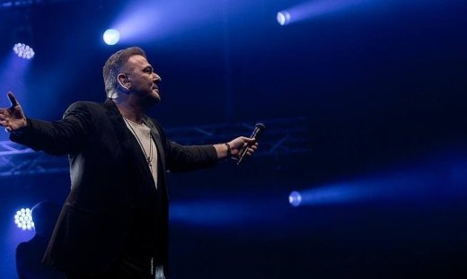 Αντώνης Ρέμος: «Τον Πέτρο Φιλιππίδη τον έχω σαν φίλο μου, είναι ένα καταπληκτικό παιδί»