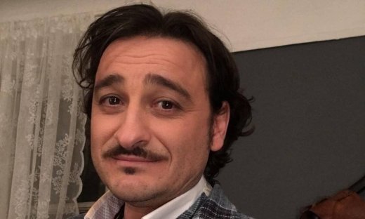 Βασίλης Χαραλαμπόπουλος: «Η μητέρα μου κόλλησε covid και ήταν 16 μέρες διασωληνωμένη»