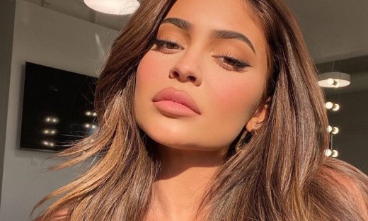 10 μολύβια χειλιών για τέλειο σχήμα