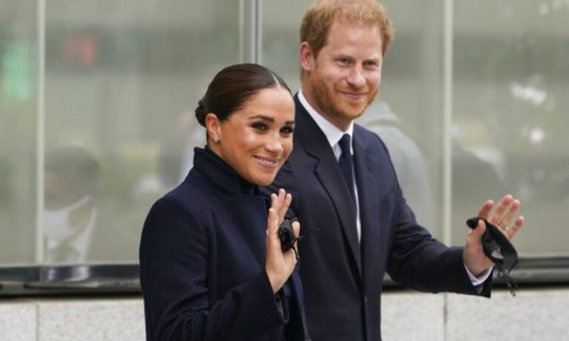 O Donald Trump κατηγορεί τη Meghan: «Δεν σεβάστηκε τη βασίλισσα, χρησιμοποιεί τον Harry»