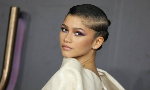 Η Zendaya εμφανίστηκε ένα φόρεμα έργο τέχνης