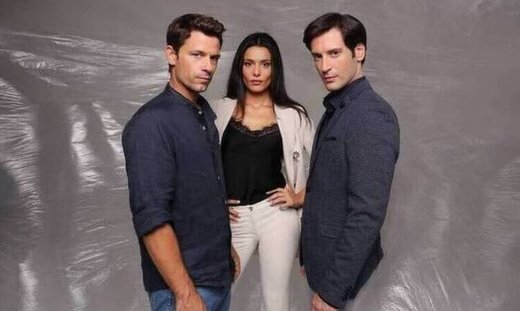 Μόλις Χθες: Ο Αντώνης αποκαλύπτει στη Νόρα πως ο Σπύρος δωροδόκησε τον ιατροδικαστή