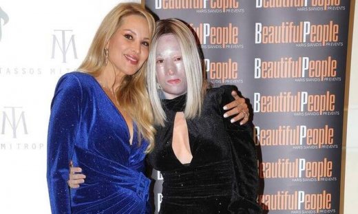 Ιωάννα Παλιοσπύρου: Στο Παρίσι για νέες θεραπείες μαζί με τη Ναθαναήλ! Οι πρώτες φωτό!