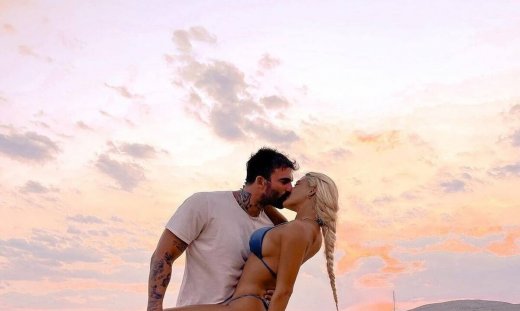 Δημήτρης Αλεξάνδρου: Έκανε την πιο in love ανάρτηση, αγκαλιά με την Ιωάννα Τούνη!