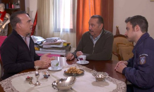 Χαιρέτα μου τον πλάτανο: Τι θα κάνει ο Σάββας, όταν πιάσει στα πράσα τη γυναίκα του;